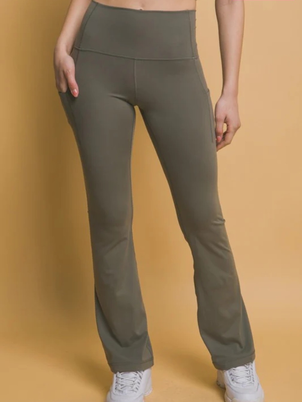 Love Tree Gray High-Rise Flare Leggings